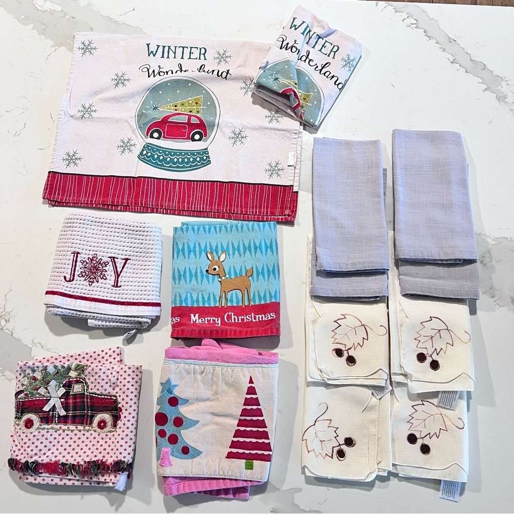 Festive Holiday Kitchen Towel Set and napkins